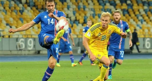 Виктор Коваленко (справа), Фото Олега Дубины, Football.ua