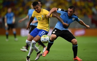 Бразилия разобралась с Уругваем, Getty Images