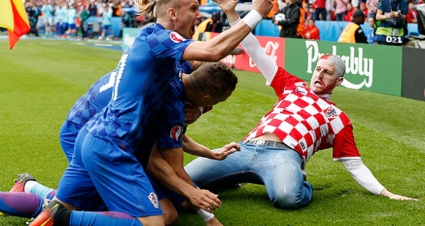 Сборная Хорватии празднует гол, фото sports.ru